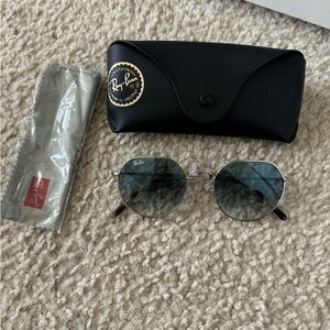 Brand new never worn ray bans